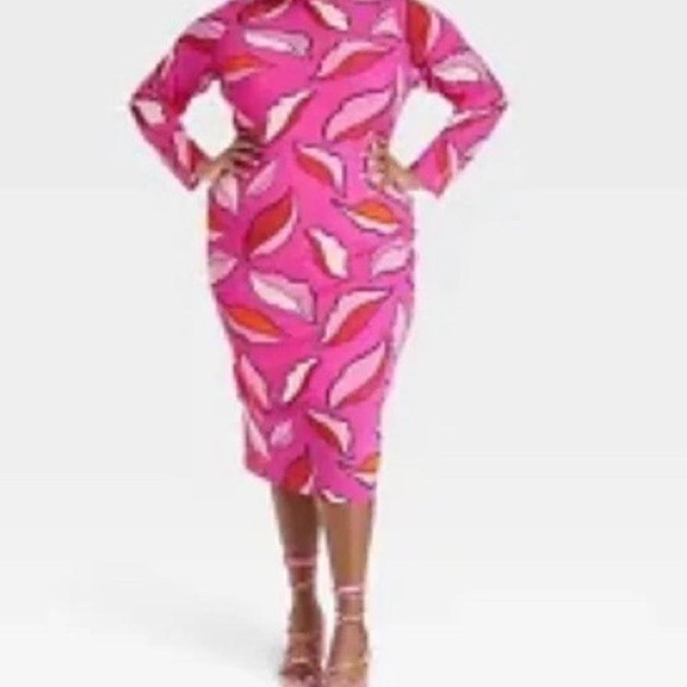 Pink Leaf Patterned Dress - Picture 3 of 3